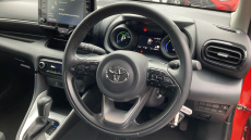 Toyota Yaris 1.5 Hybrid Design 5dr CVT Hybrid Hatchback